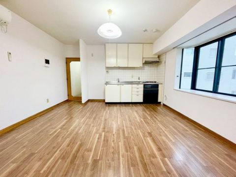 【駅徒歩1分×南東角部屋】6階で陽当たり良好な2LDK