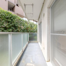 【バルコニー】洗濯物を干すことができます