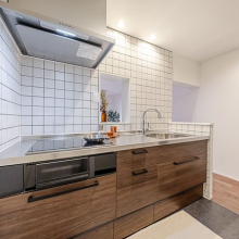 【リビングダイニング】約9.5帖新しさは設備や家事動線に寄せてアップデート※配置されている家具類は、販売