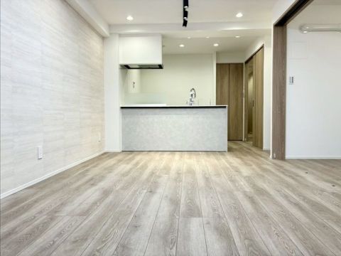 内装リフォーム完了し、いつでもご案内可能です！お気軽にお問い合わせくださいませ。