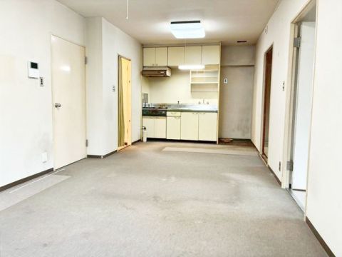 【リノベ向き】L字バルコニー付きの三方角部屋◆いつでもご案内可能です！