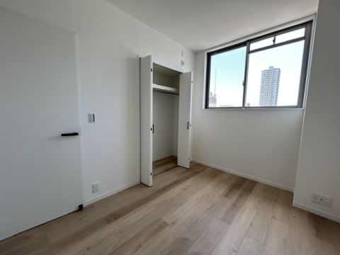 洋室4.2帖