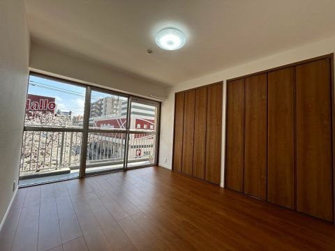 北側洋室約6帖
