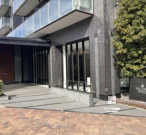 高級感のあるエントランス