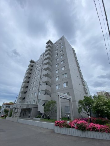 外観北東面