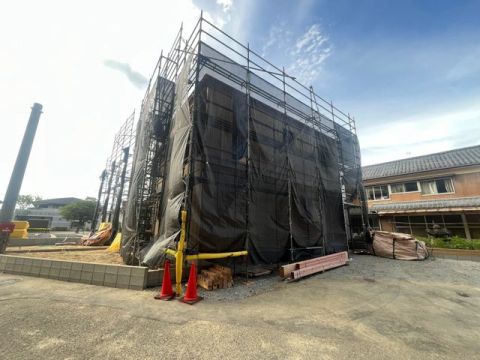 【3号棟　建築中】