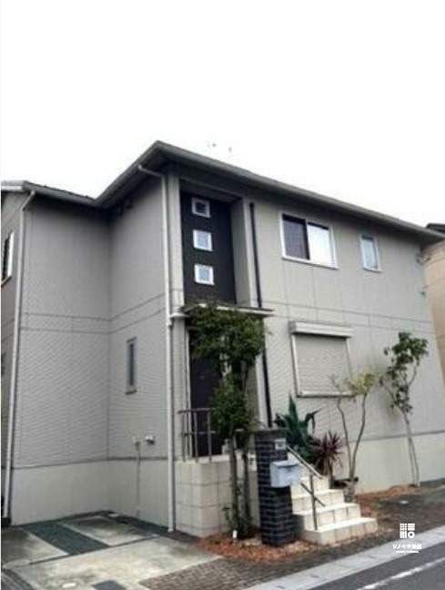 家全体を分厚い断熱材で外側からすっぽり包む構造です。夏は涼しく冬は暖か快適な環境を作ります。