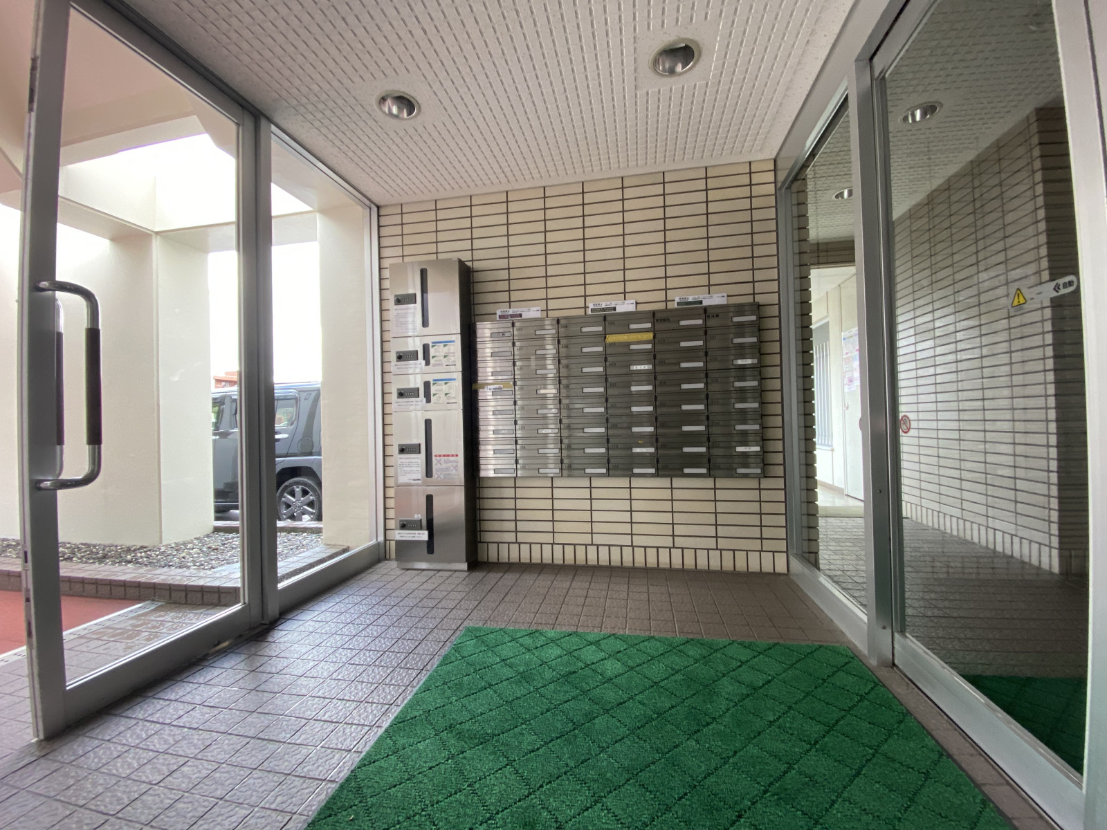 宅配ボックス、メールボックス
