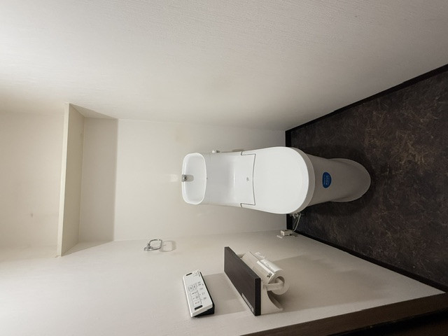 トイレもリフォーム済