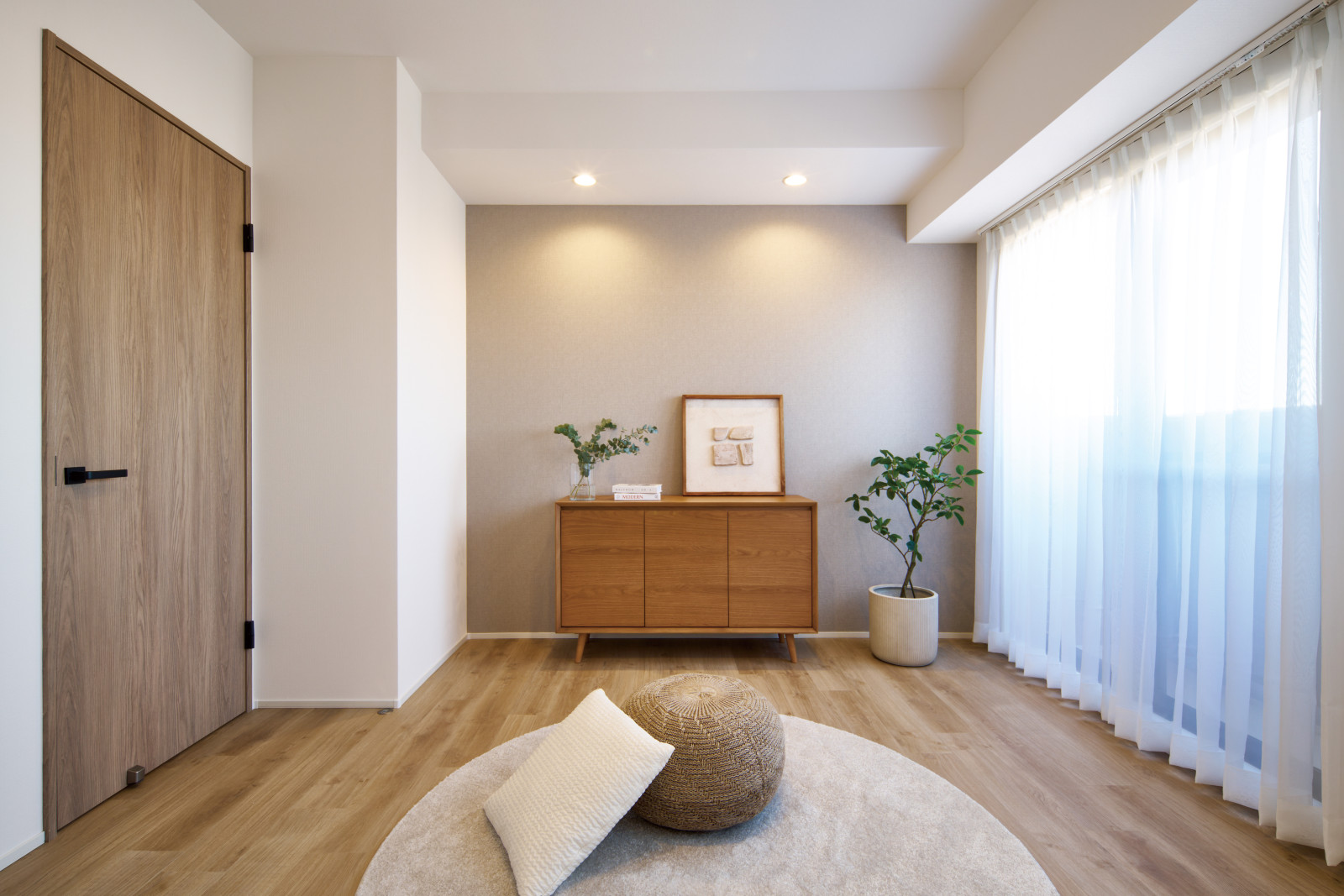 洋室（6.7帖）