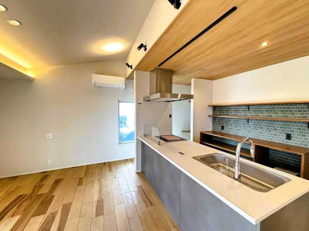 ずっといたくなる開放的で快適な広々LDKリノベ