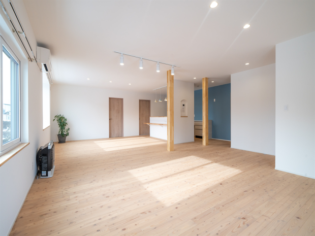 洋室をつなぎ、開放感を高めたリノベーション