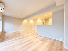部屋数を減らして、暮らしにゆとりを。3LDKから1LDKへ。